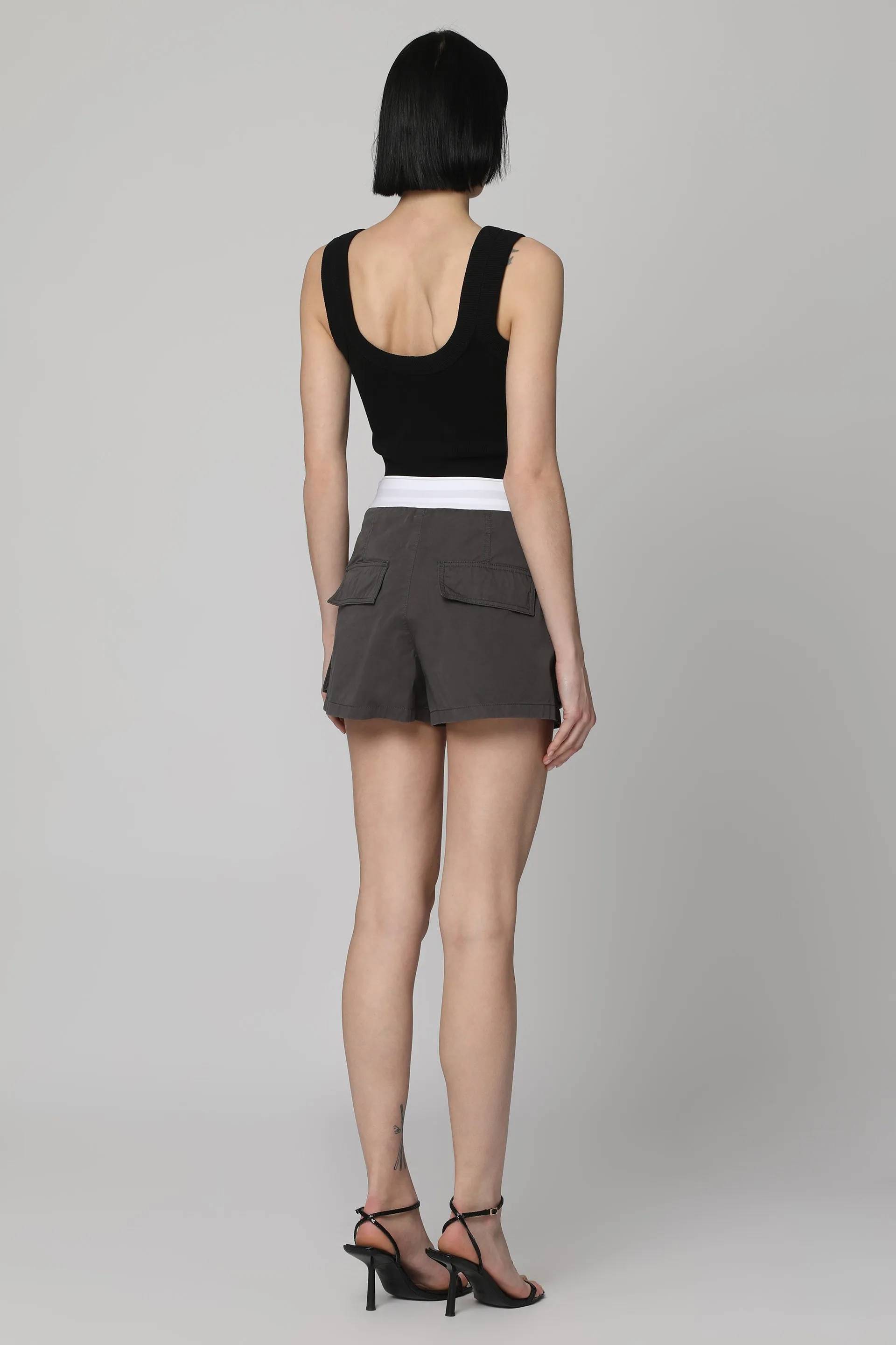 Alexander Wang Shorts cargo Rave in cotone