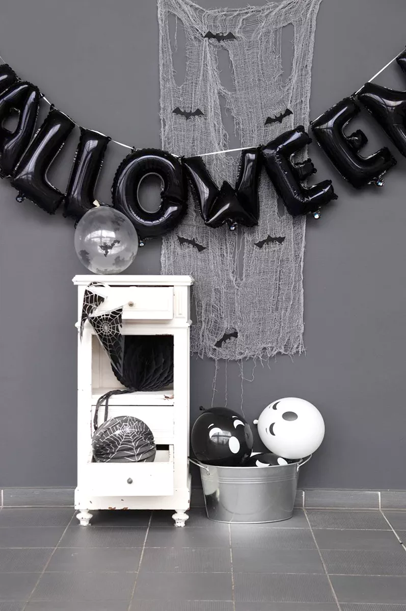 Palloncino scritta Halloween nero 40 cm