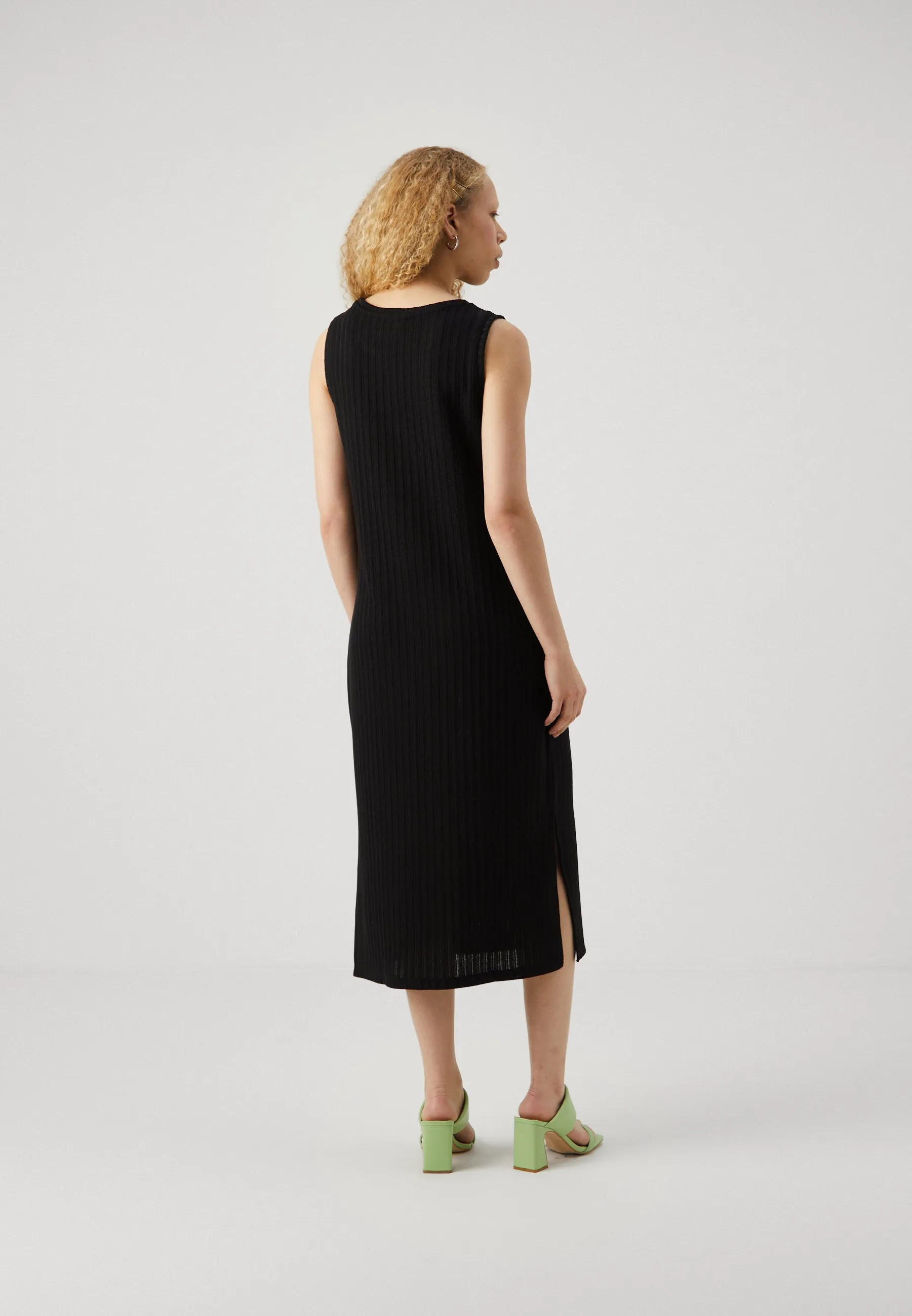 VMOLIVA CALF DRESS - Abito in maglia